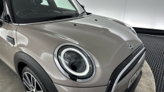 MINI Cooper 1.5 C Exclusive 5dr Auto Petrol Hatchback